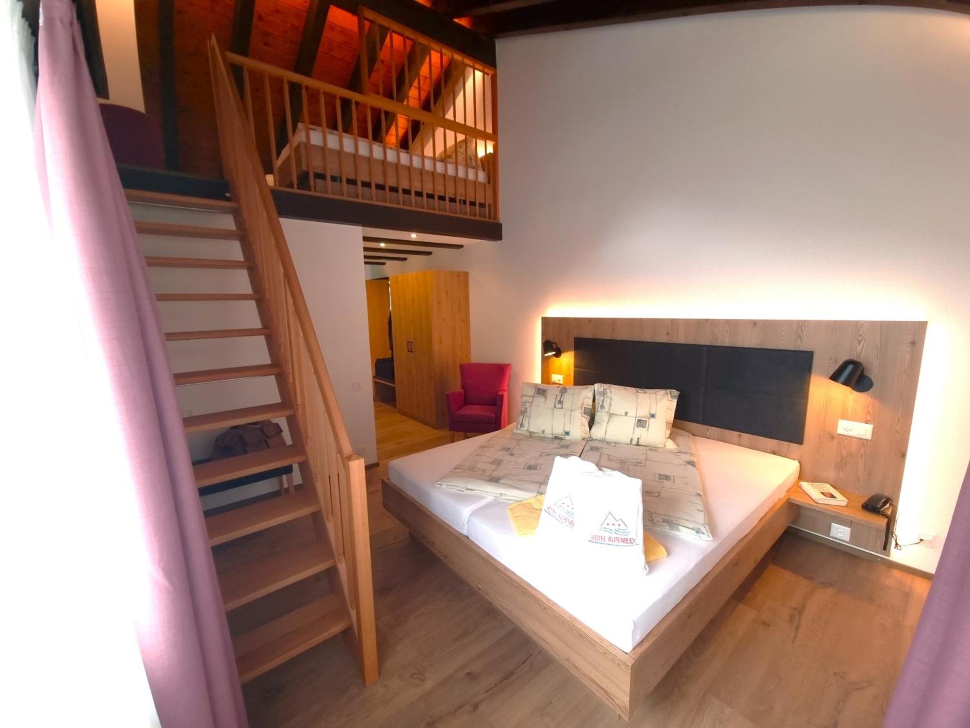 Hotel Alpenblick-Leukerbad-Therme Room photo