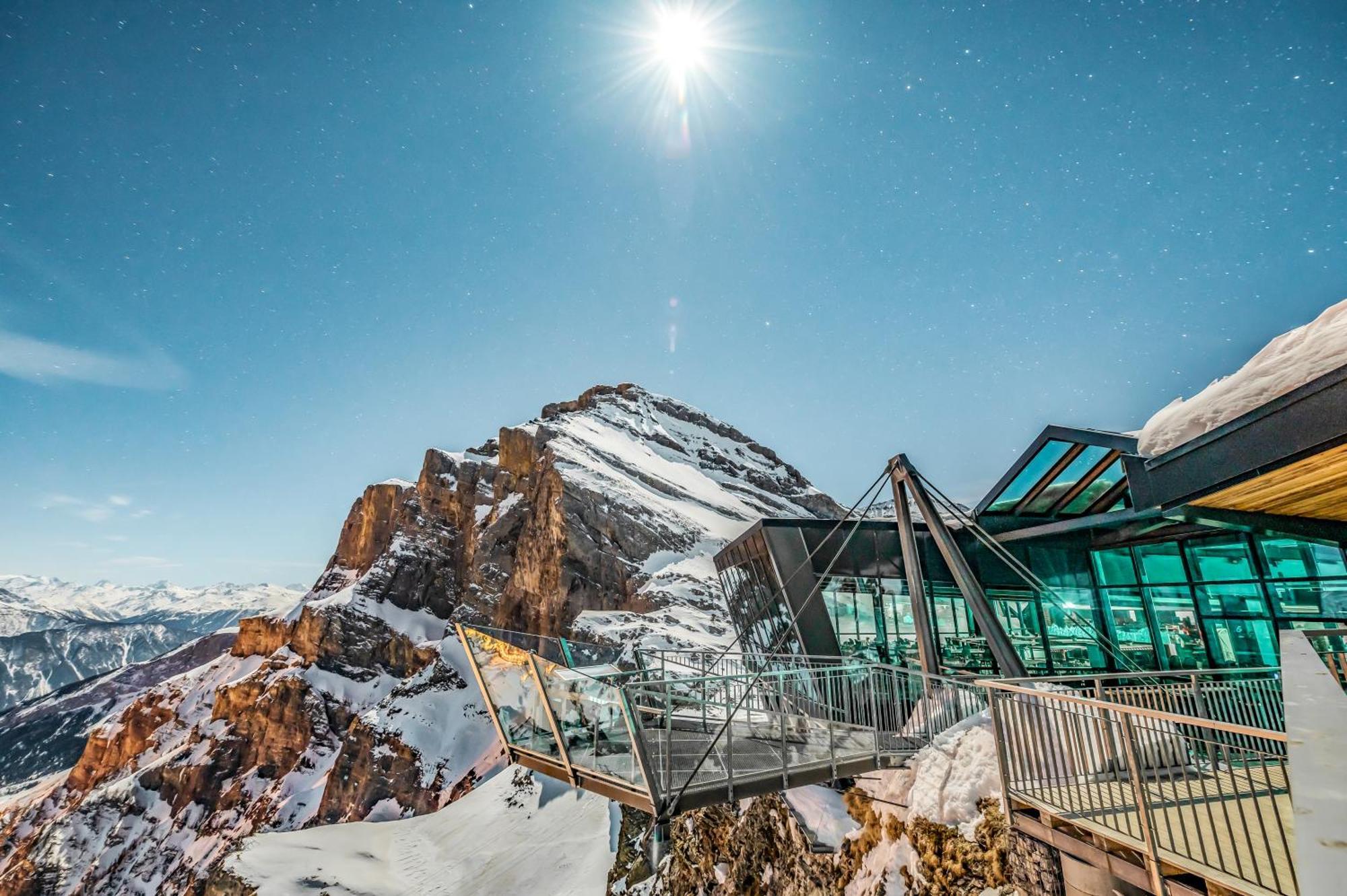 Hotel Alpenblick-Leukerbad-Therme Exterior photo